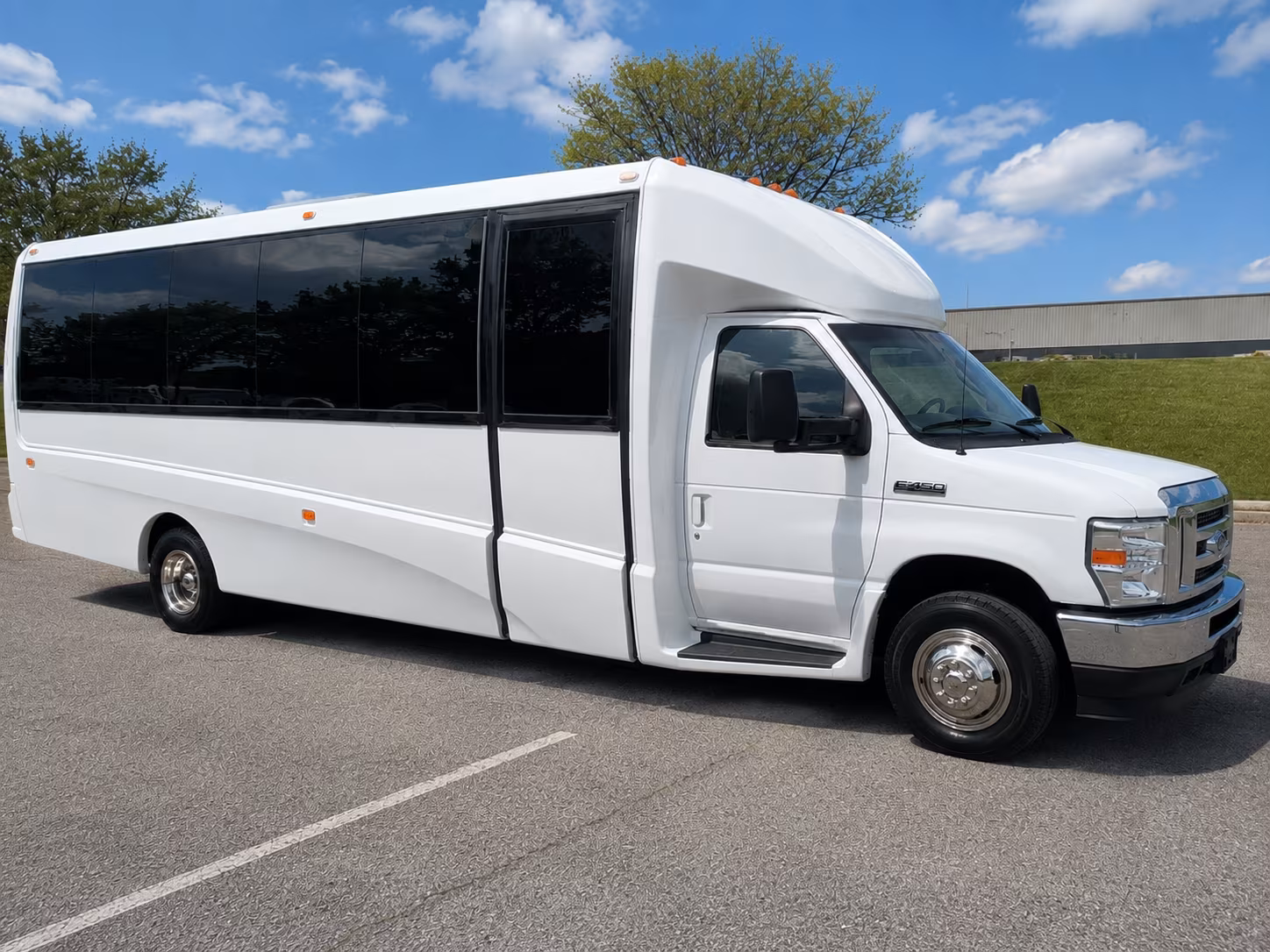 airport transfers for wedding guests flying into logan hya or t f green