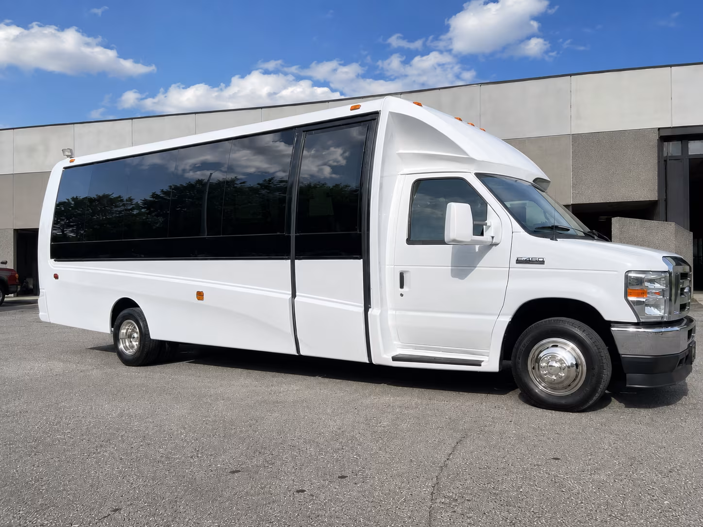 fenway park and td garden charter buses from cape cod
