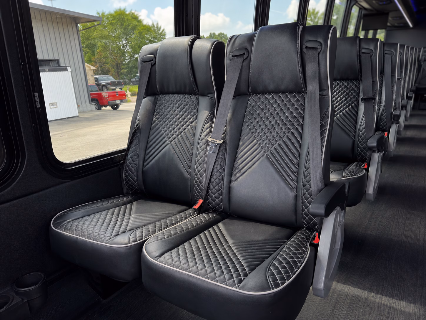pawtucket barnstable charter buses