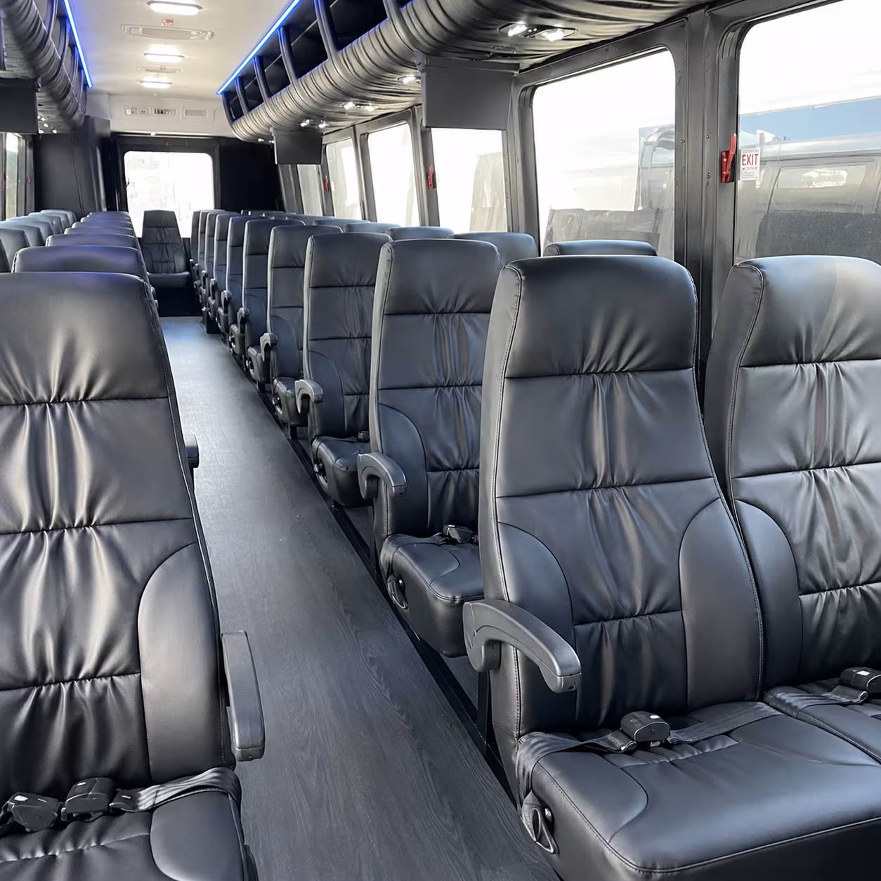pawtucket book military and government shuttles to and from pawtucket