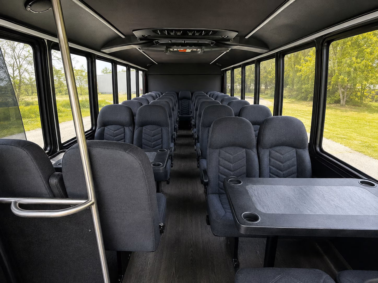 quincy rent a long distance charter bus in quincy